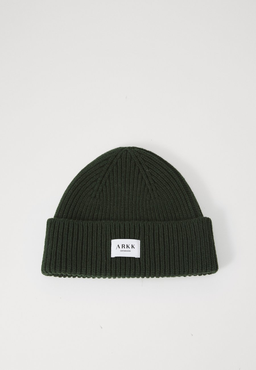 Шапка ARKK Copenhagen CLASSIC UNISEX, Forrest/Dark Green
Шапка ARKK Copenhagen CLASSIC UNISEX, Forrest/Dark Green