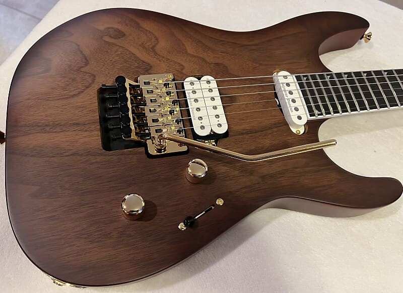Электрогитара 2022 Jackson Concept Series SL Walnut HS Soloist - Natural
Электрогитара 2022 Jackson Concept Series SL Walnut HS Soloist - Natural