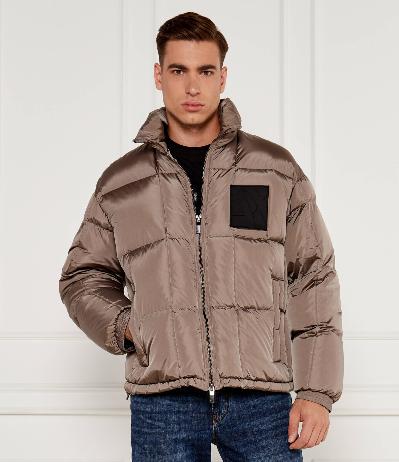 Куртка Armani Exchange Regular Fit, коричневый
Куртка Armani Exchange Regular Fit, коричневый