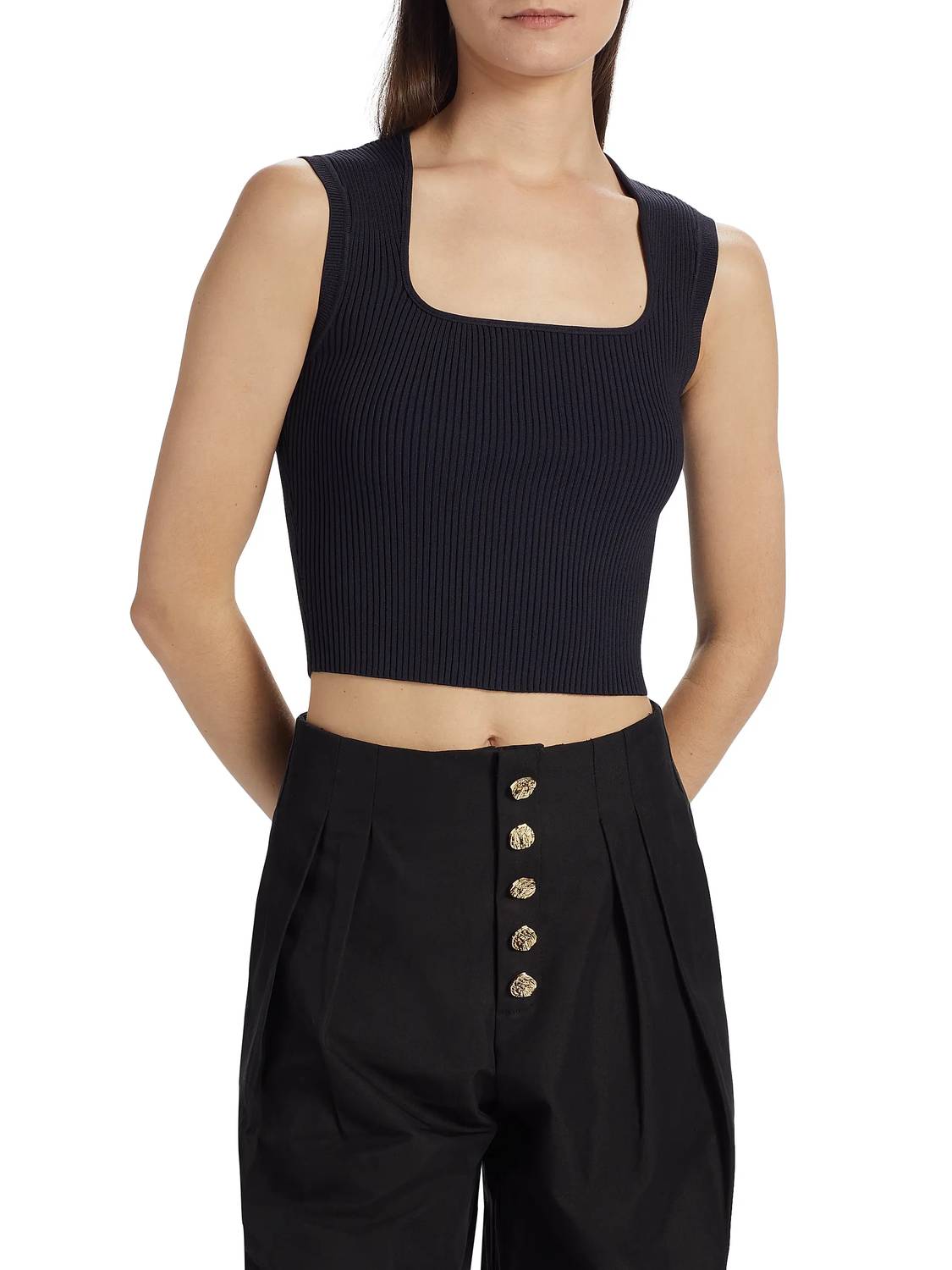 Элли Кроп-топ в темно-синем NONCHALANTLABEL
Элли Кроп-топ в темно-синем NONCHALANTLABEL