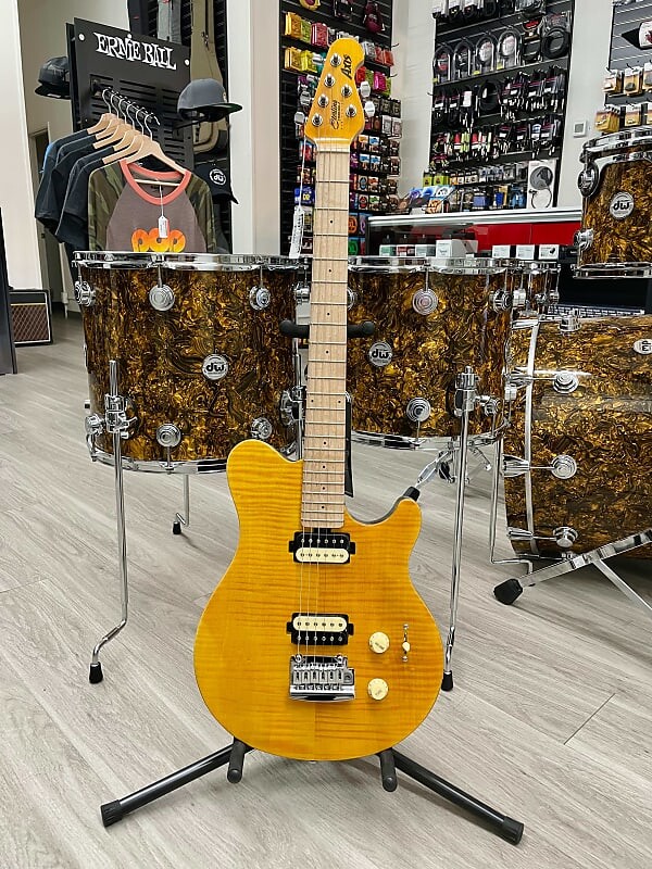 Электрогитара Sterling by Music Man ST-AX3FM-TGO-M1 2020's - Present - Trans Gold
Электрогитара Sterling by Music Man ST-AX3FM-TGO-M1 2020's - Present - Trans Gold