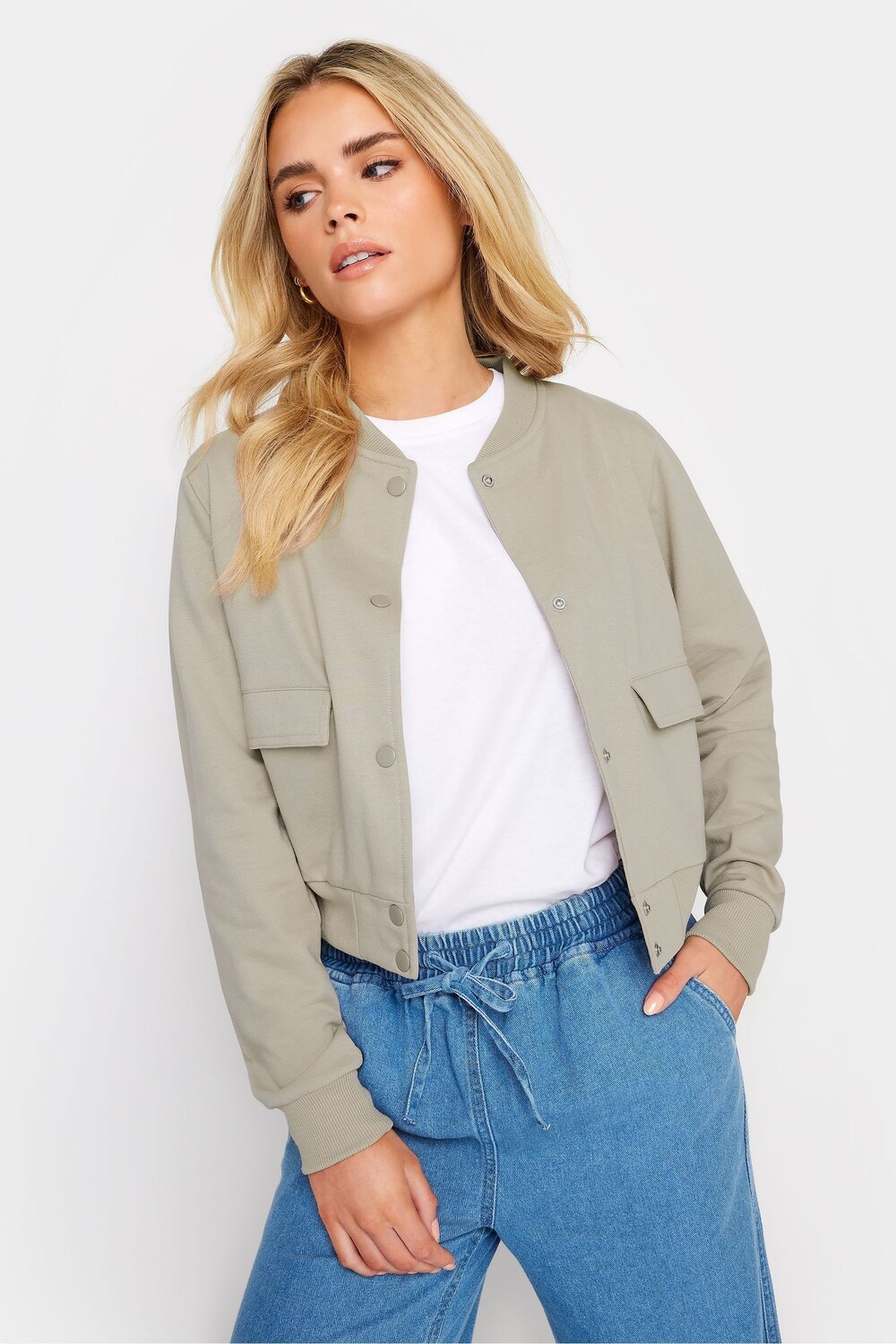 Бомбер из джерси Pixiegirl Petite, коричневый
Бомбер из джерси Pixiegirl Petite, коричневый