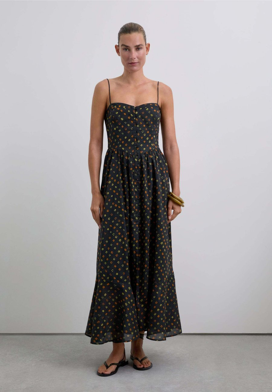 Платье Scalpers Maxi dress, Black
Платье Scalpers Maxi dress, Black