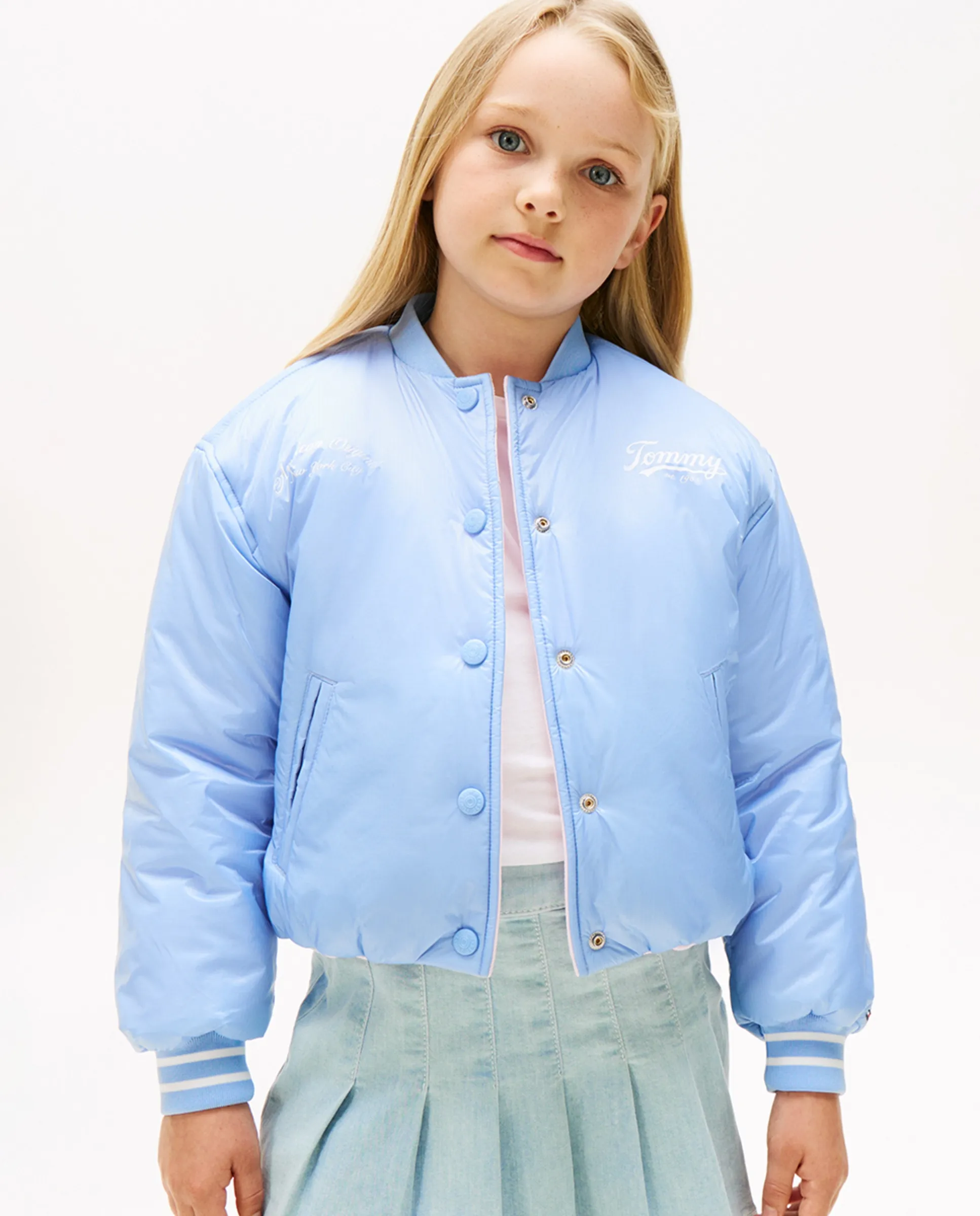 Детская куртка-бомбер наизнанку Tommy Hilfiger, синий
Детская куртка-бомбер наизнанку Tommy Hilfiger, синий