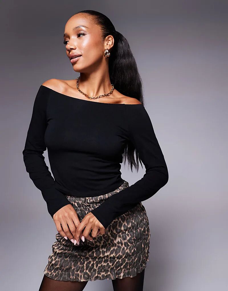 Топ бардо черного цвета ASOS DESIGN
Топ бардо черного цвета ASOS DESIGN