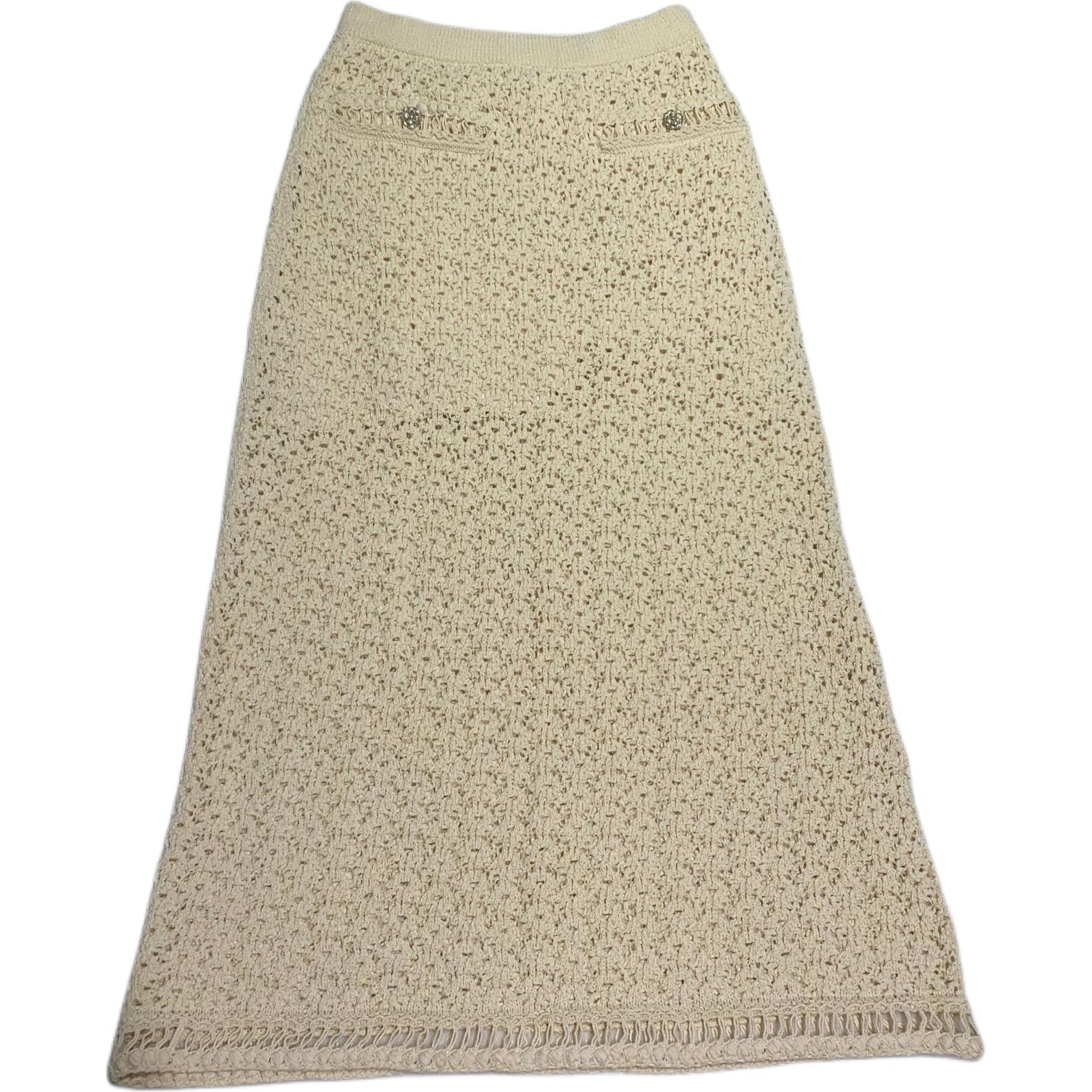 CHANEL Женская повседневная длинная юбка ecru
CHANEL Женская повседневная длинная юбка ecru