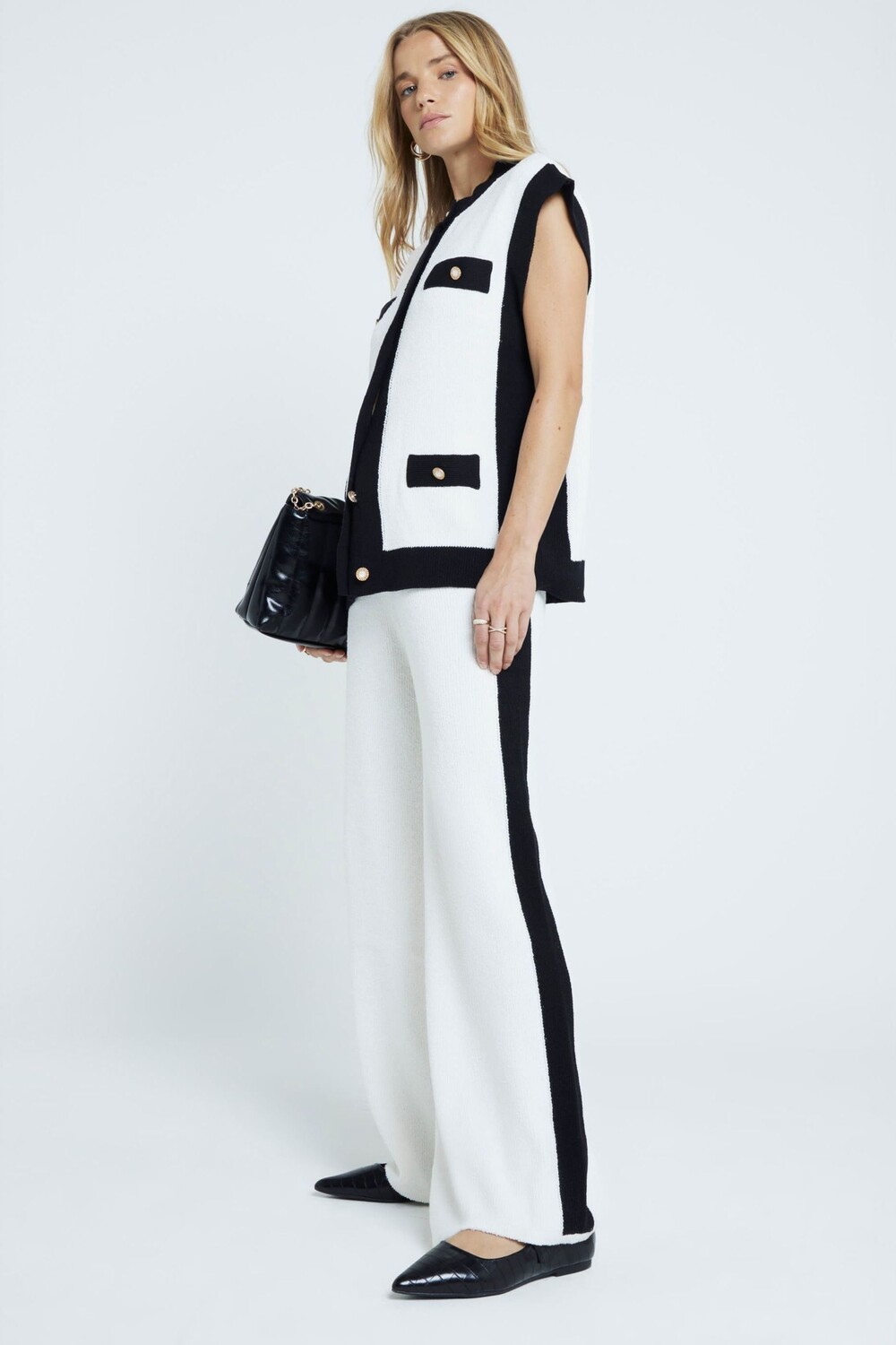 Брюки с кантом River Island, бежевый
Брюки с кантом River Island, бежевый