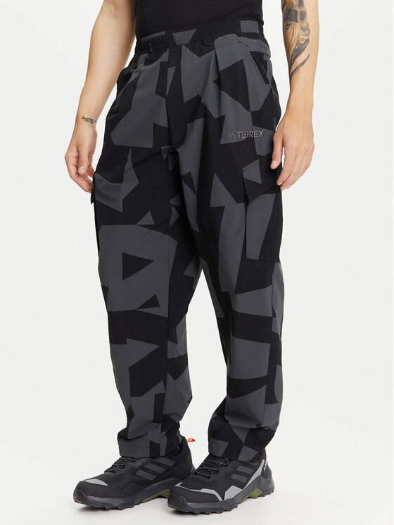 Свободные брюки для отдыха на открытом воздухе Terrex Xploric Cargo JF3716 Adidas, черный
Свободные брюки для отдыха на открытом воздухе Terrex Xploric Cargo JF3716 Adidas, черный