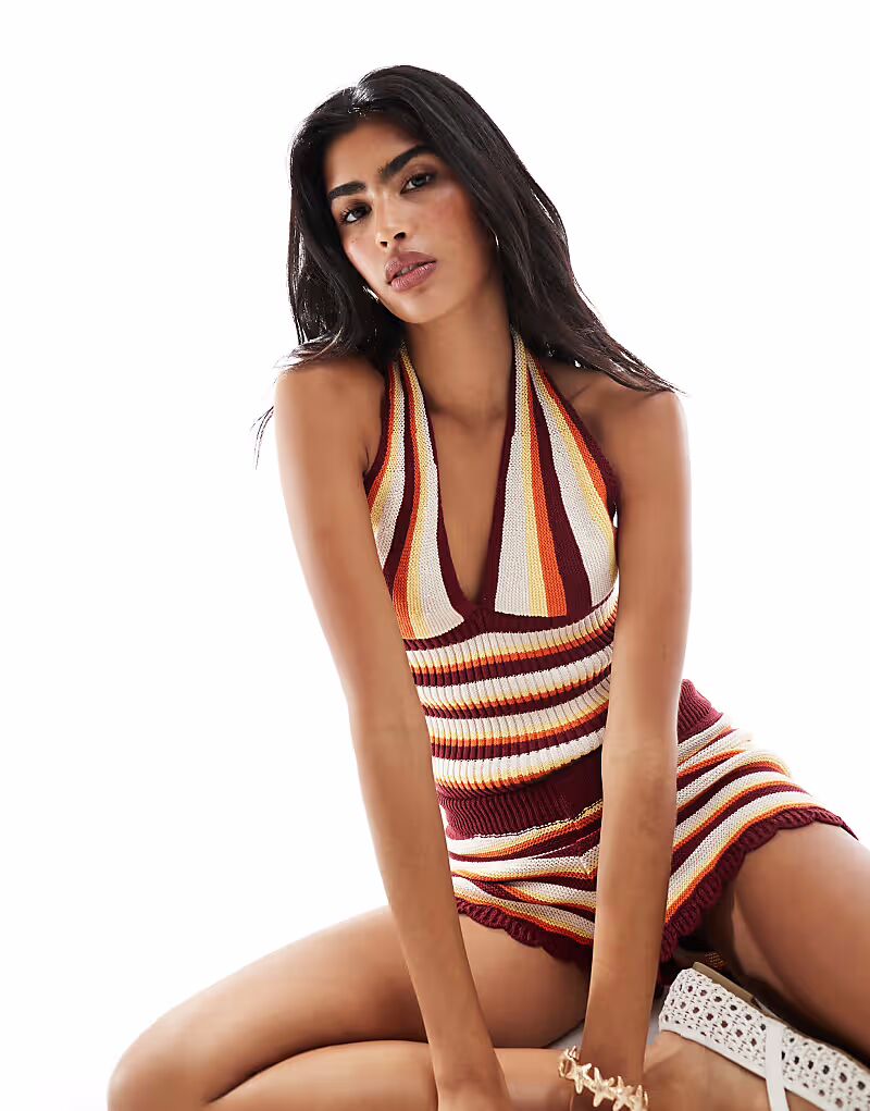 Вязаный топ-халтер в разноцветную полоску Asos Design
Вязаный топ-халтер в разноцветную полоску Asos Design