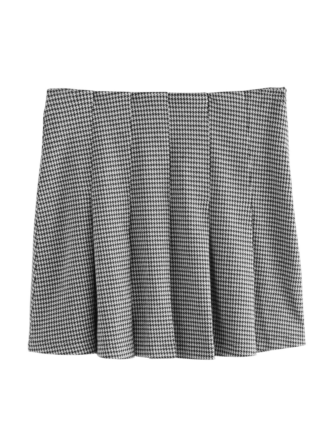 Next Юбка в черном и белом цветах
Next Юбка в черном и белом цветах