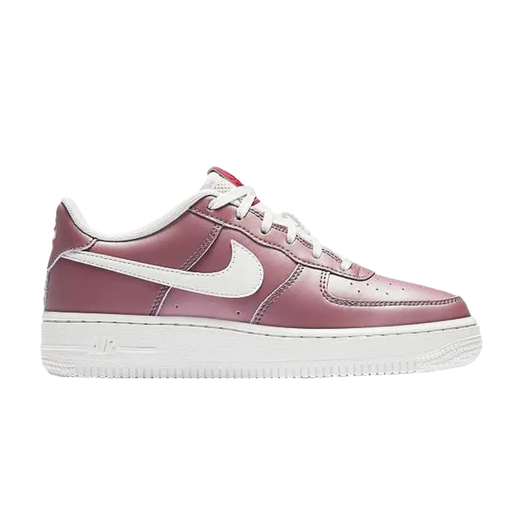 Кроссовки Nike Air Force 1 Low LV8 GS 'Track Red', красный
Кроссовки Nike Air Force 1 Low LV8 GS 'Track Red', красный