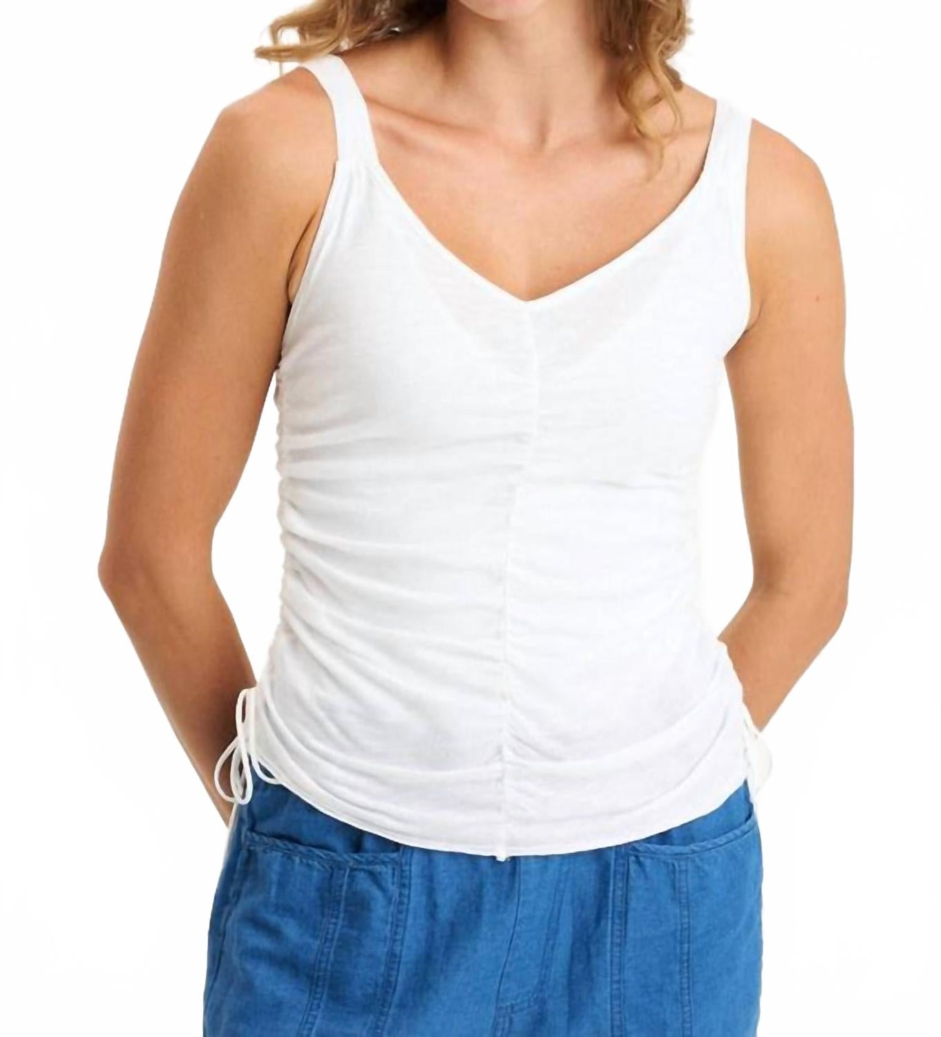 Майка Blaise Tank In White XCVI
Майка Blaise Tank In White XCVI