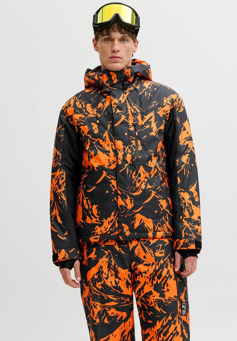 Куртка Jack & Jones Winter jacket, Exuberance/Orange
Куртка Jack & Jones Winter jacket, Exuberance/Orange