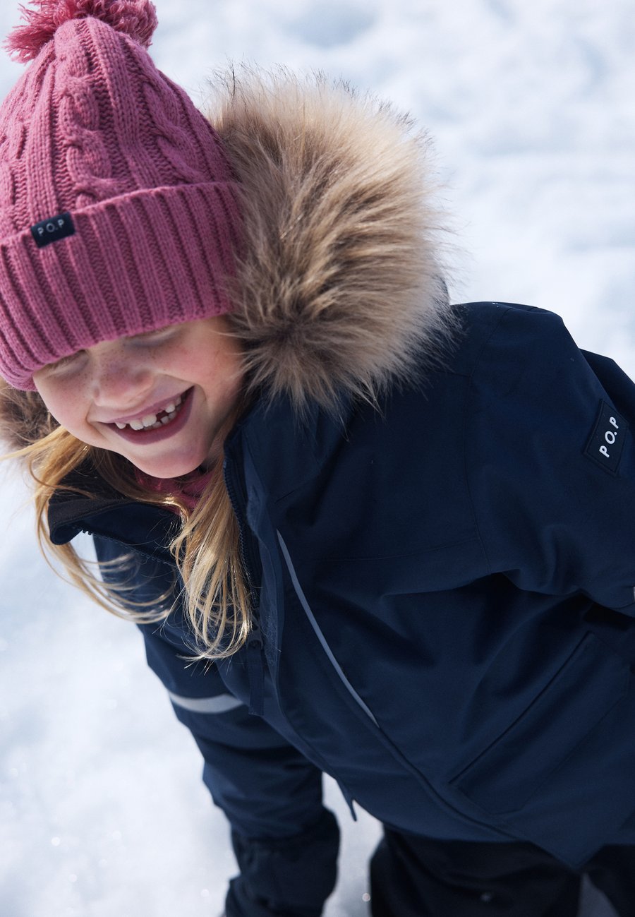 Зимняя куртка Polarn O. Pyret ARCTIC PADDED, Mood Indigo/Blue
Зимняя куртка Polarn O. Pyret ARCTIC PADDED, Mood Indigo/Blue