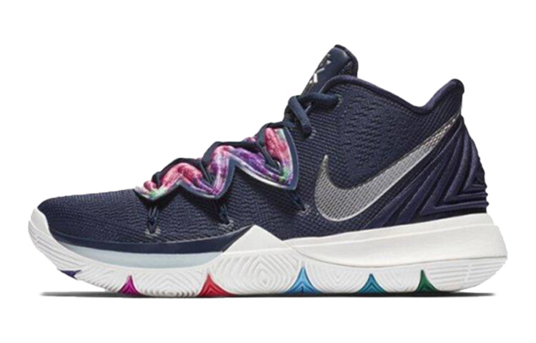 Детские баскетбольные кроссовки Nike Kyrie 5 Kids
Детские баскетбольные кроссовки Nike Kyrie 5 Kids