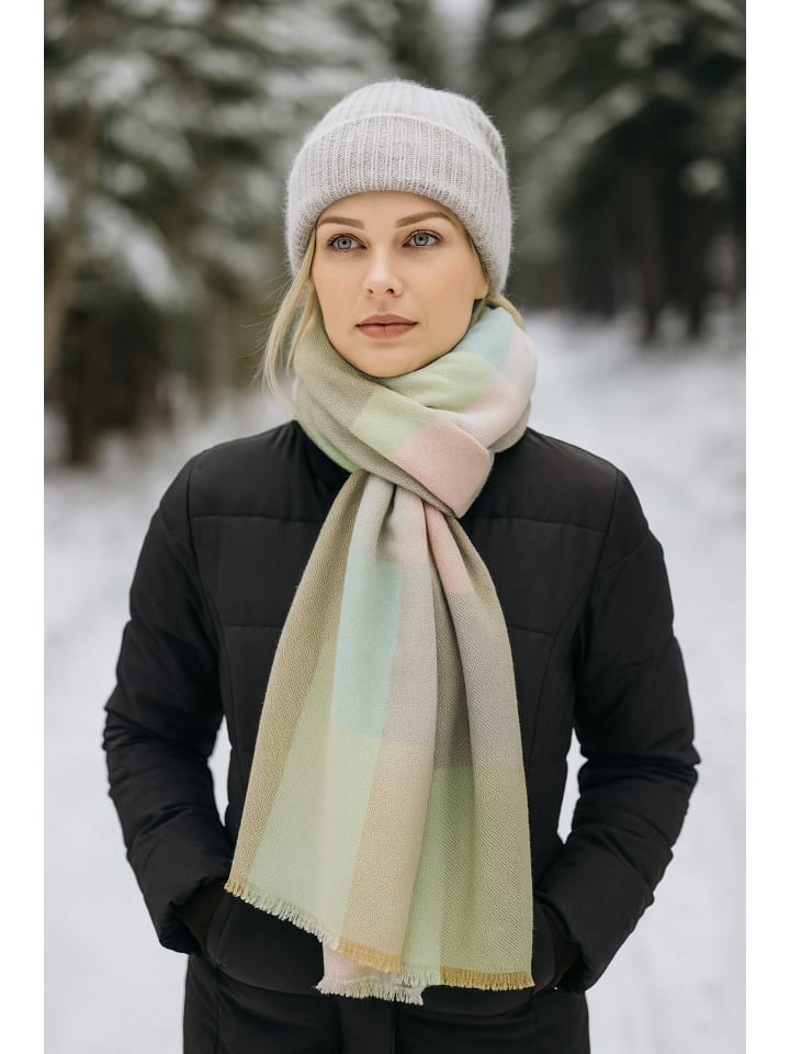 Зимний шарф Блок пастельного оттенка collezione alessandro
Зимний шарф Блок пастельного оттенка collezione alessandro