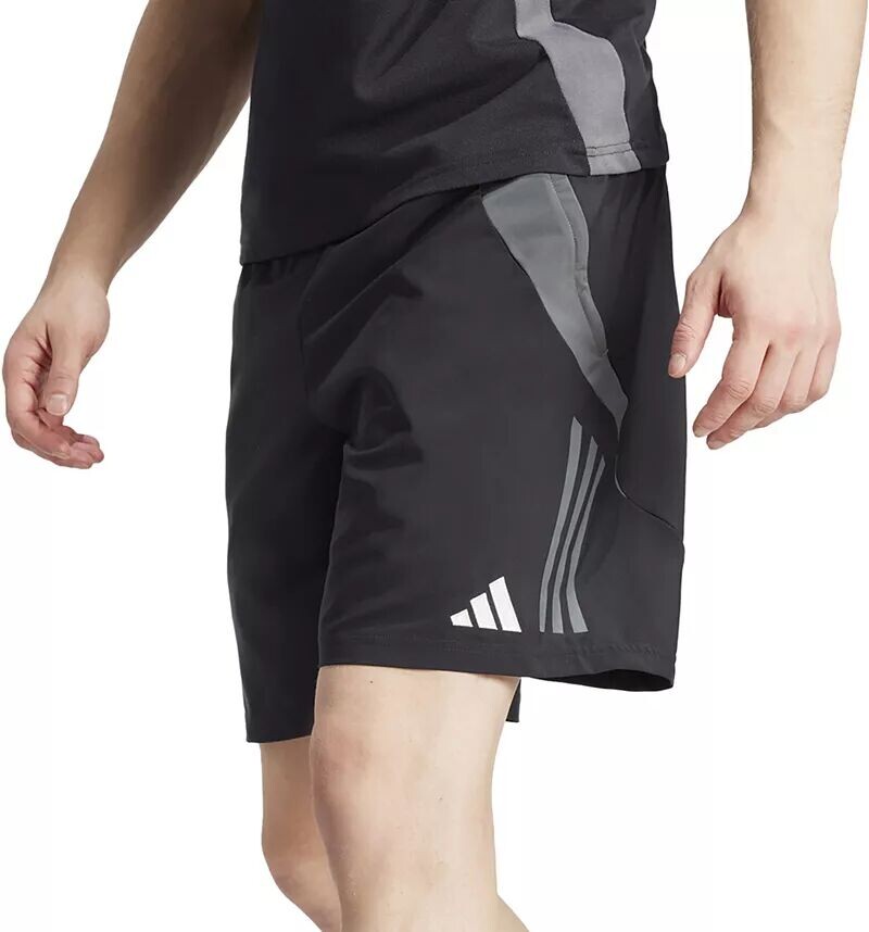 Мужские шорты Adidas Tiro 24
Мужские шорты Adidas Tiro 24