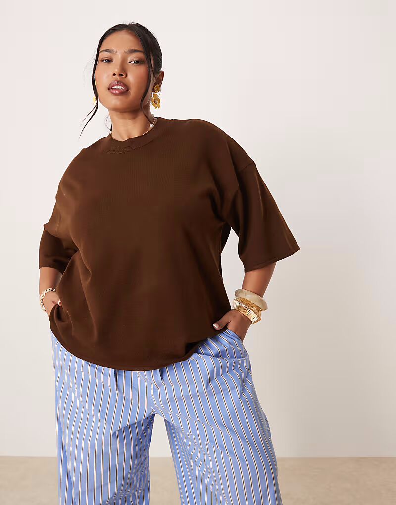 Футболка ASOS DESIGN Curve трикотажная структурированная шоколадного цвета ASOS Curve
Футболка ASOS DESIGN Curve трикотажная структурированная шоколадного цвета ASOS Curve