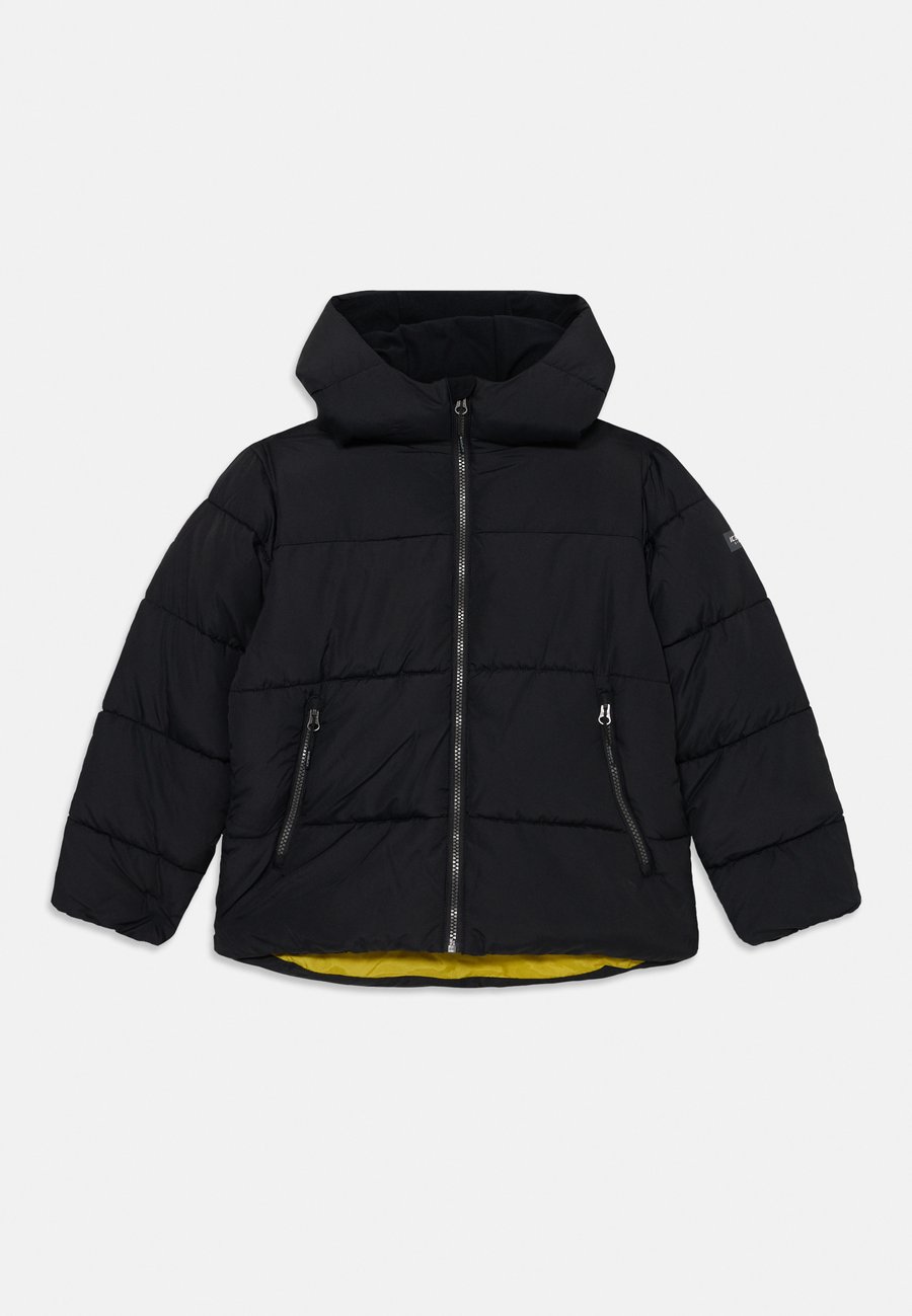 Зимняя куртка Icepeak KENMARE UNISEX, Basic Black/Black
Зимняя куртка Icepeak KENMARE UNISEX, Basic Black/Black