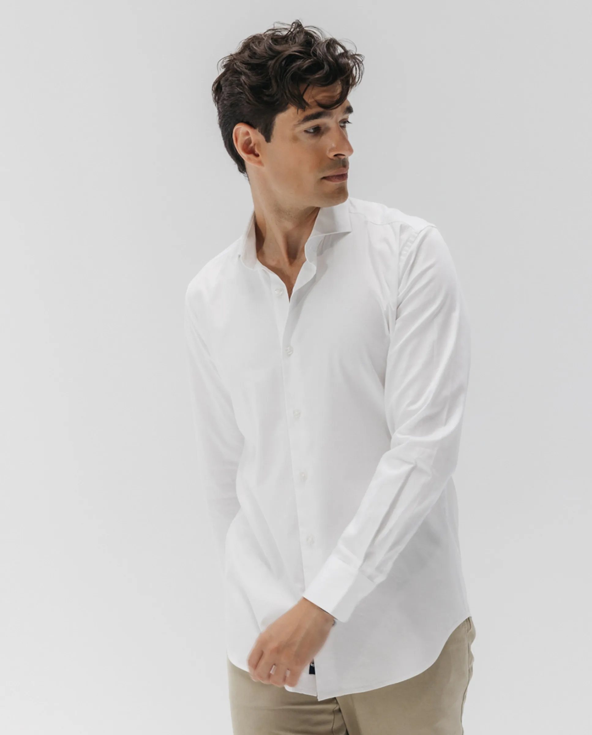 Мужская рубашка из эластичного поплина с итальянским воротником El Pulpo, белый
Мужская рубашка из эластичного поплина с итальянским воротником El Pulpo, белый