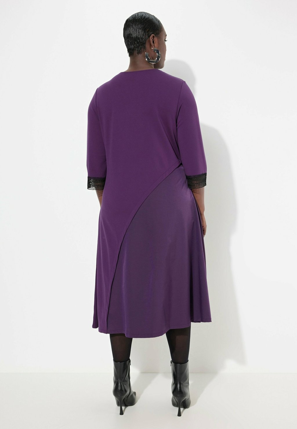 Платье из джерси Ulla Popken, фиолетовый
Платье из джерси Ulla Popken, фиолетовый