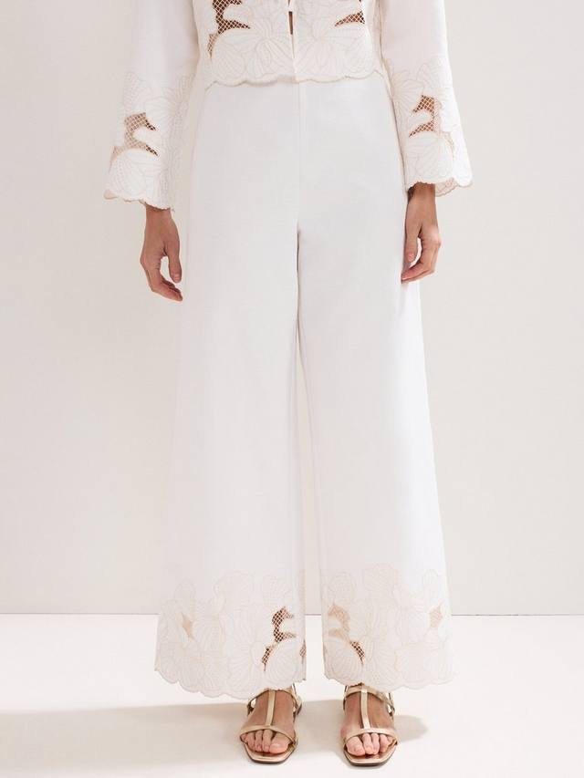 Штаны Svea с вышитым подолом Phase Eight, Ivory
Штаны Svea с вышитым подолом Phase Eight, Ivory