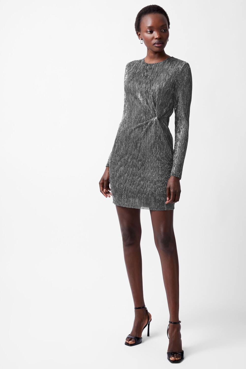 Мини платье Tamy с металлическим отливом French Connection, серебряный
Мини платье Tamy с металлическим отливом French Connection, серебряный