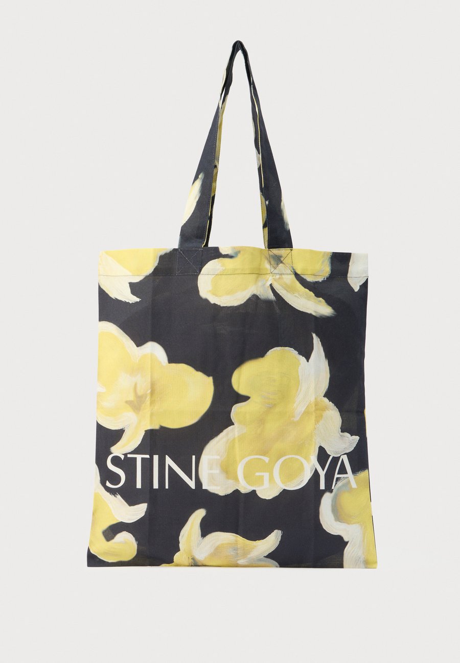 Сумка-шоппер Stine Goya TOTE, Black/Yellow/Multi-Coloured
Сумка-шоппер Stine Goya TOTE, Black/Yellow/Multi-Coloured