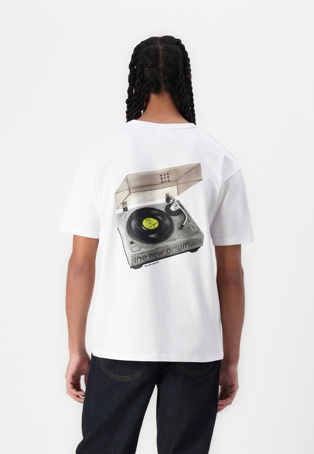 Футболка с принтом TURNTABLE TEE The New Originals, белый 
Футболка с принтом TURNTABLE TEE The New Originals, белый