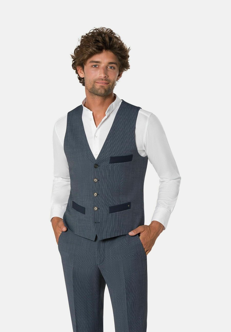 Куртка Benvenuto UMILE, Blau/Dark Blue
Куртка Benvenuto UMILE, Blau/Dark Blue