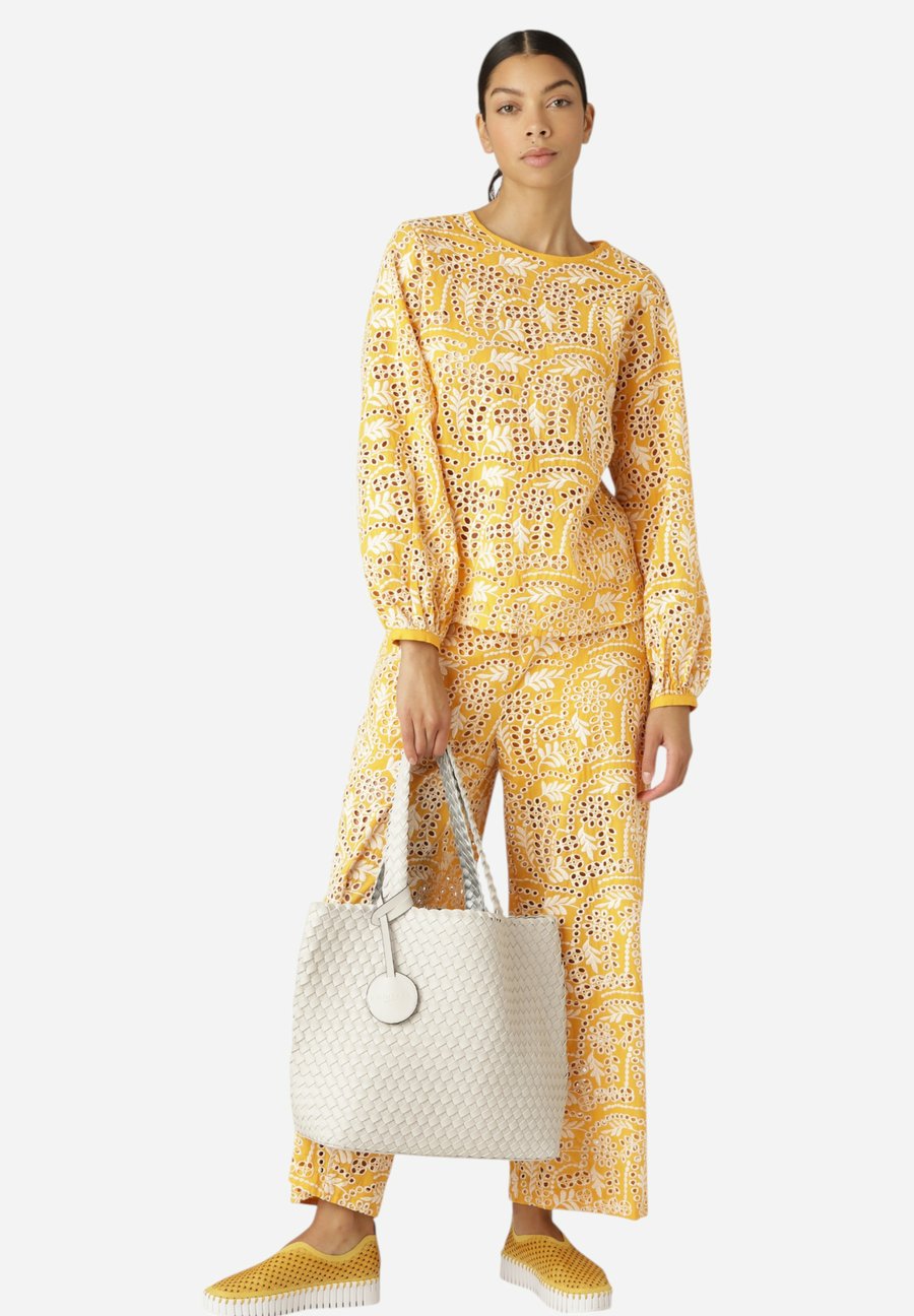 Сумка-шоппер Ilse Jacobsen Tote bag, Moonstruck Silver/White
Сумка-шоппер Ilse Jacobsen Tote bag, Moonstruck Silver/White