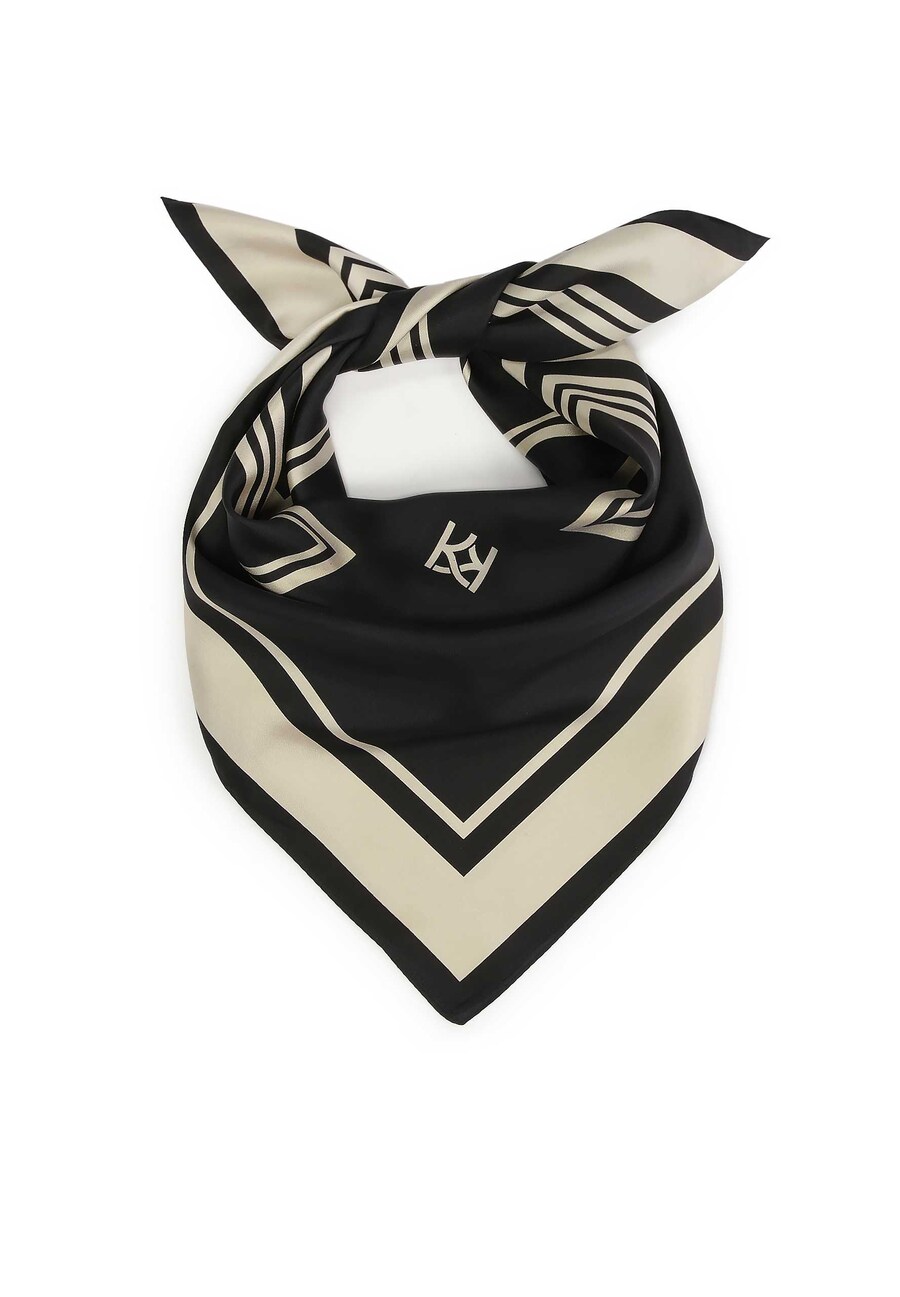 Шарф Kazar, черный
Шарф Kazar, черный