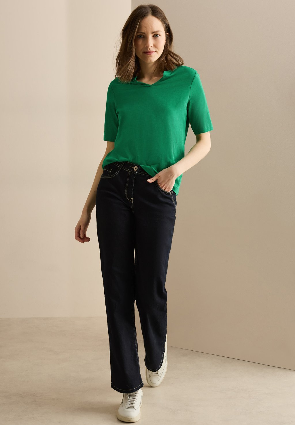 Базовая футболка Cecil, светло-зеленый
Базовая футболка Cecil, светло-зеленый