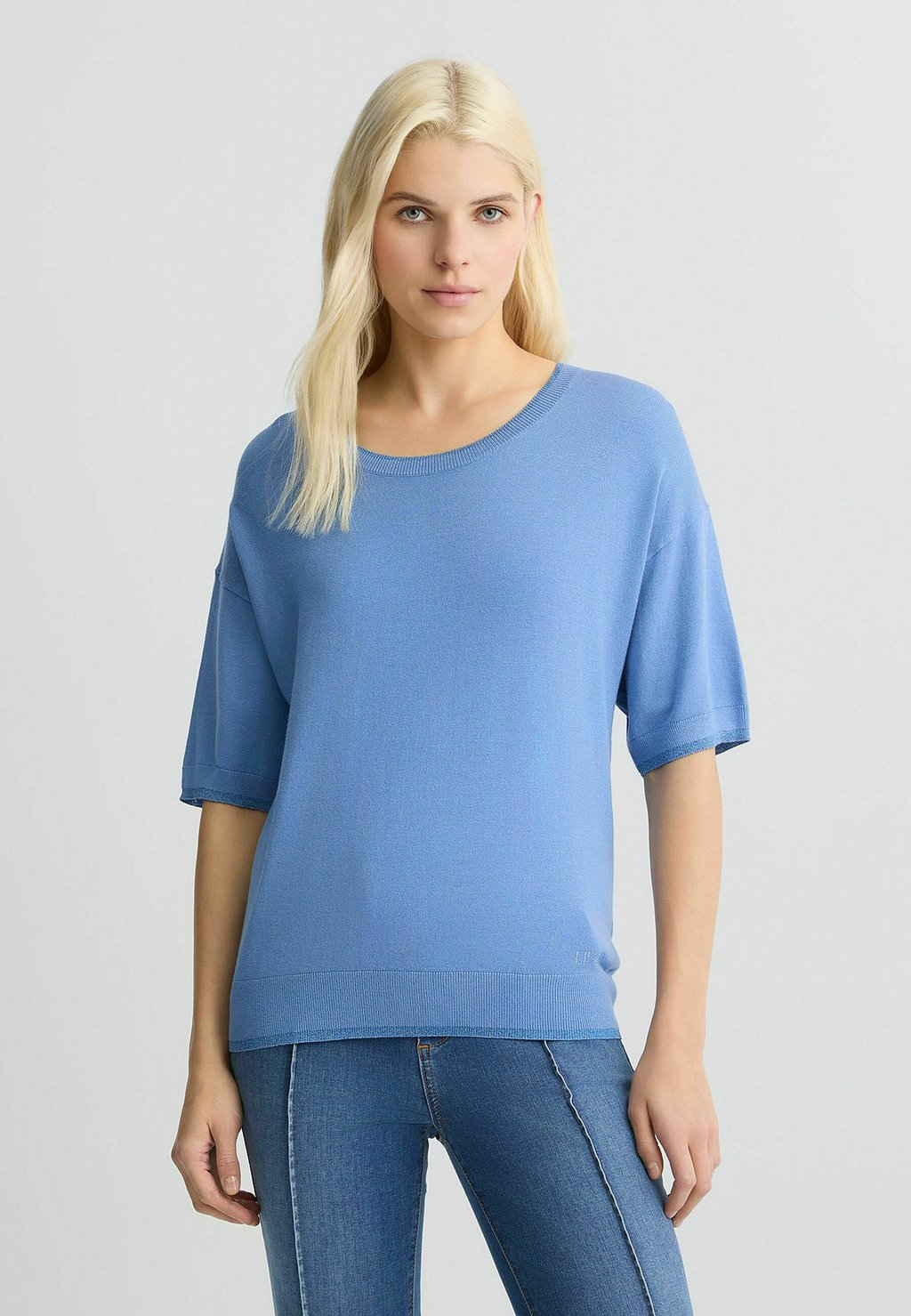 Базовая футболка LIU JO, синий
Базовая футболка LIU JO, синий