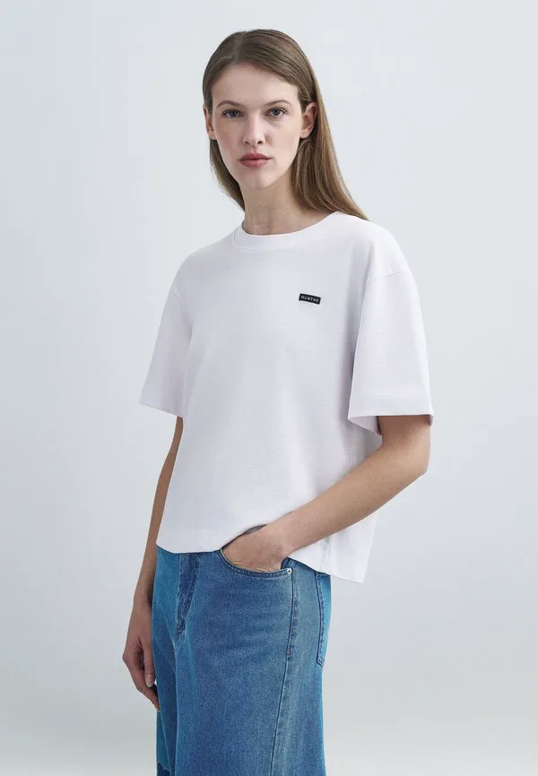 Базовая футболка беллами Munthe, White, Белый, Базовая футболка беллами Munthe, White
Базовая футболка беллами Munthe, White, Белый, Базовая футболка беллами Munthe, White