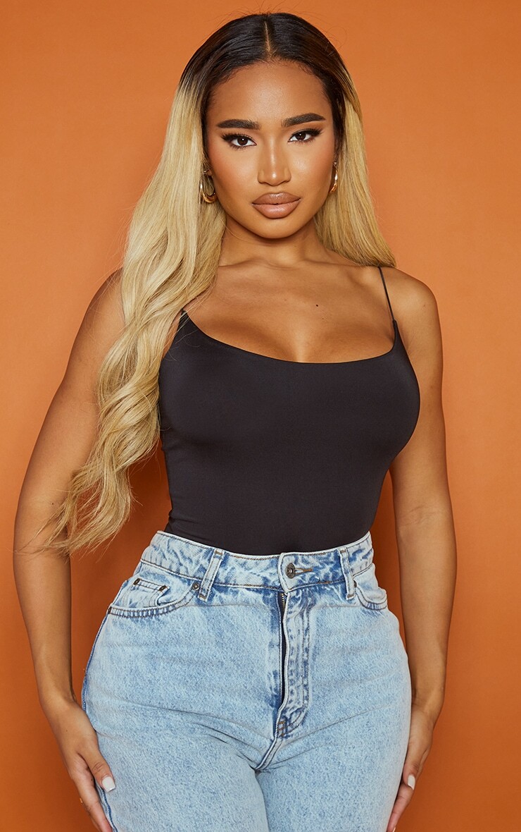 PrettyLittleThing Черное облегающее боди на тонких бретельках Shape
PrettyLittleThing Черное облегающее боди на тонких бретельках Shape