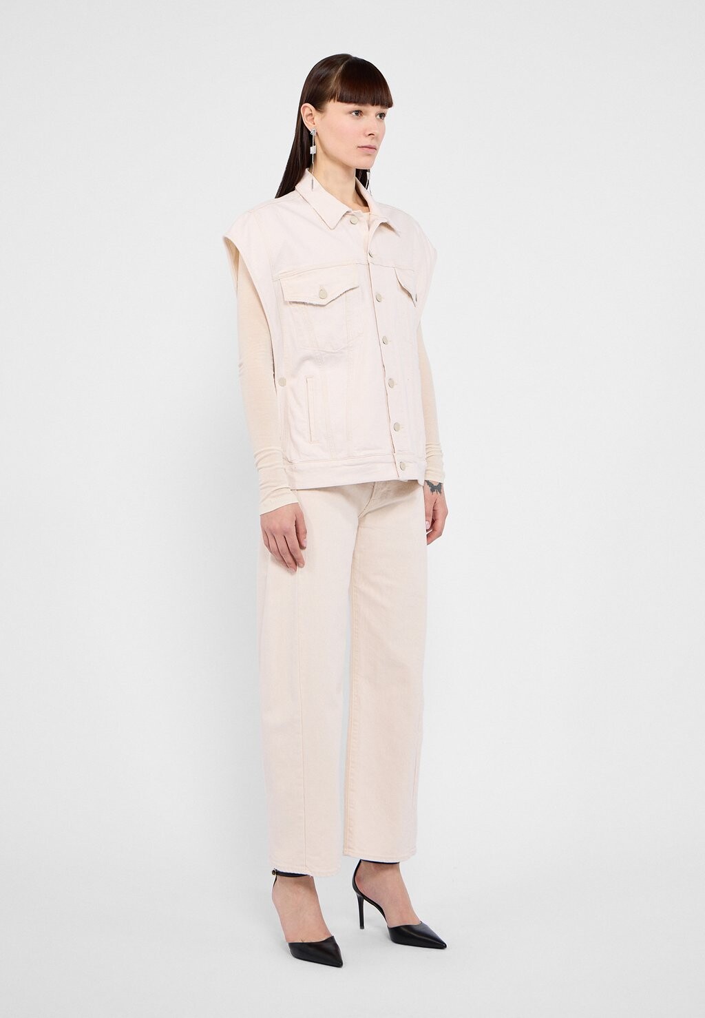 Жилет Mother, ведите себя естественно The Drifter Poncho Superior
Жилет Mother, ведите себя естественно The Drifter Poncho Superior