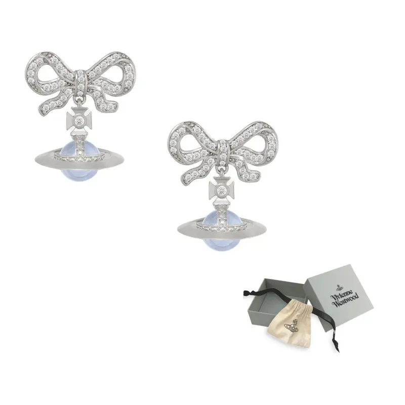 Vivienne Westwood Сережки-гвоздики Crystal, Recycled Silver Saturn, женские, серебристый/синий
Vivienne Westwood Сережки-гвоздики Crystal, Recycled Silver Saturn, женские, серебристый/синий