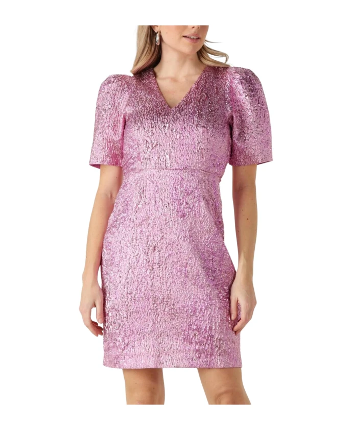 Розовое мини-платье с подвеской Freebird, розовый
Розовое мини-платье с подвеской Freebird, розовый