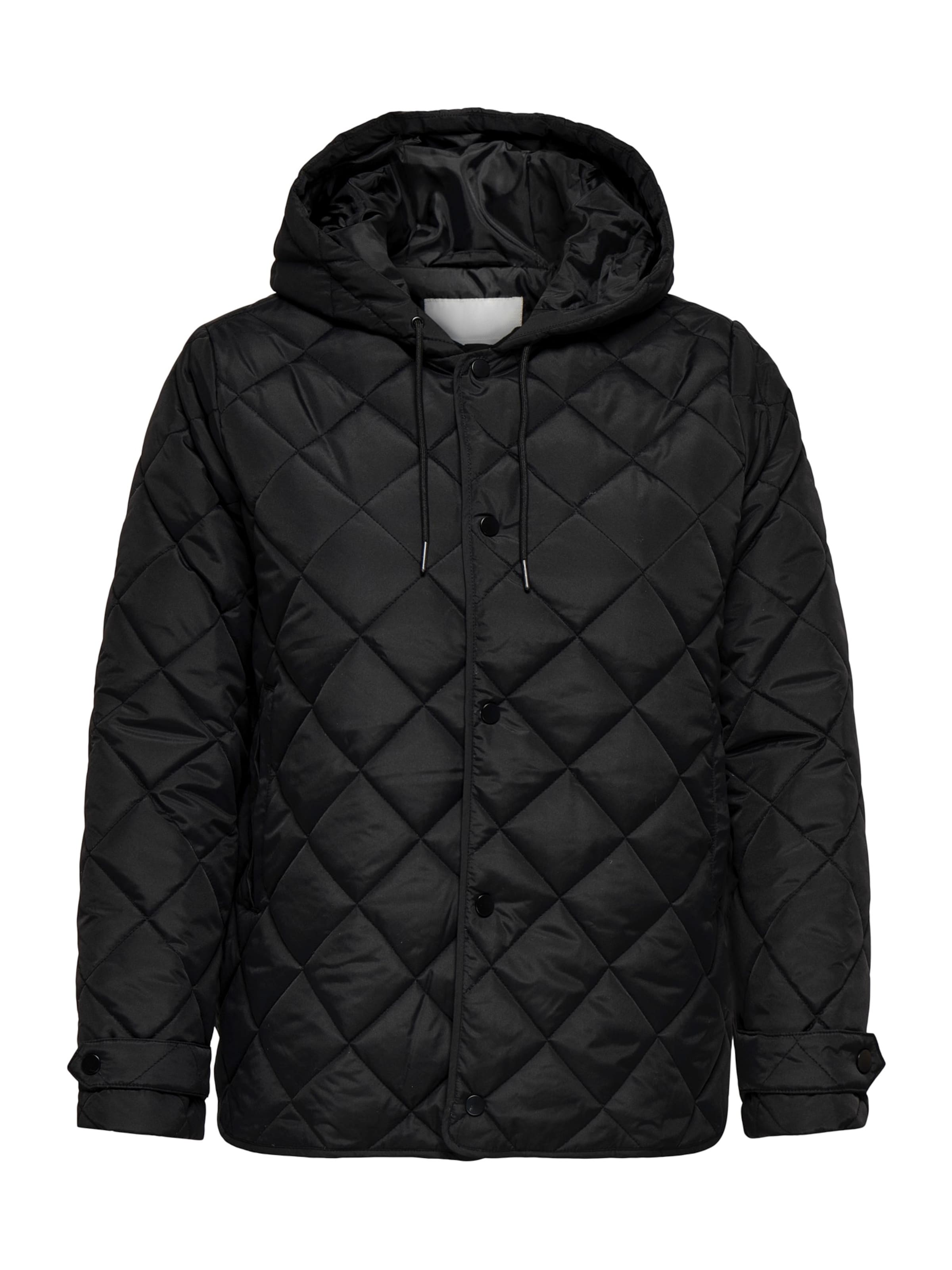 ONLY Carmakoma Куртка межсезонная 'CARJuliet' в черном цвете
ONLY Carmakoma Куртка межсезонная 'CARJuliet' в черном цвете