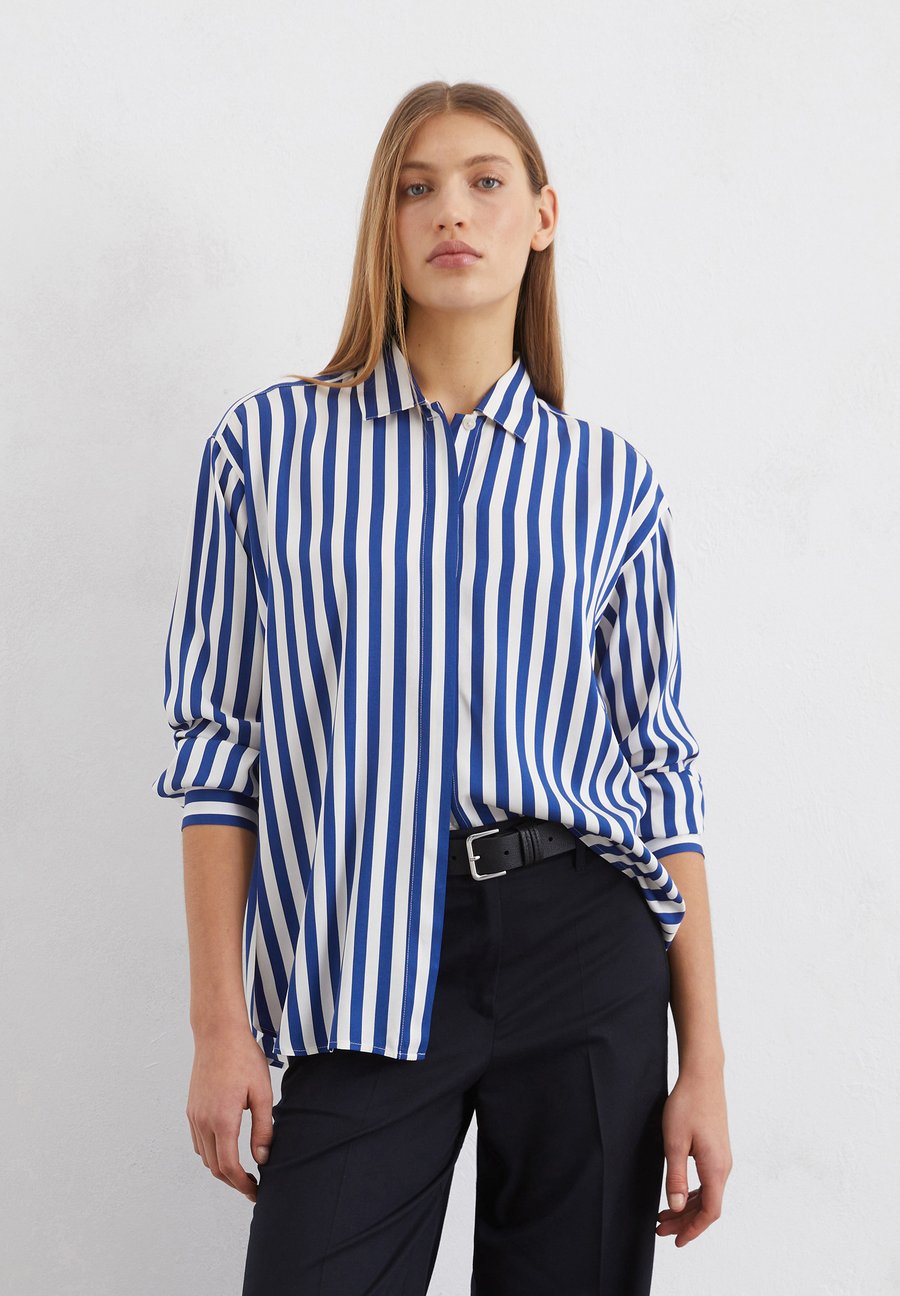 Блуза Marc O'Polo MARC O’POLO ‘GISELE CAMPAIGN STYLE’ BUTTON DOWN BLOUSE, Multi Shiny Blue/Blue
Блуза Marc O'Polo MARC O’POLO ‘GISELE CAMPAIGN STYLE’ BUTTON DOWN BLOUSE, Multi Shiny Blue/Blue