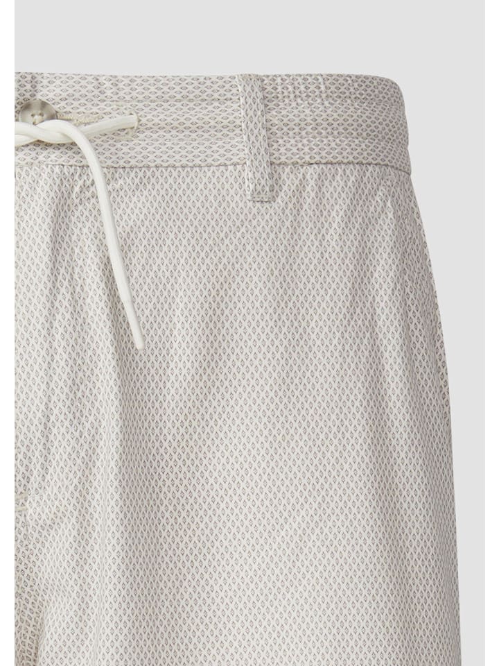 Тканевые шорты s.Oliver, кремовый
Тканевые шорты s.Oliver, кремовый