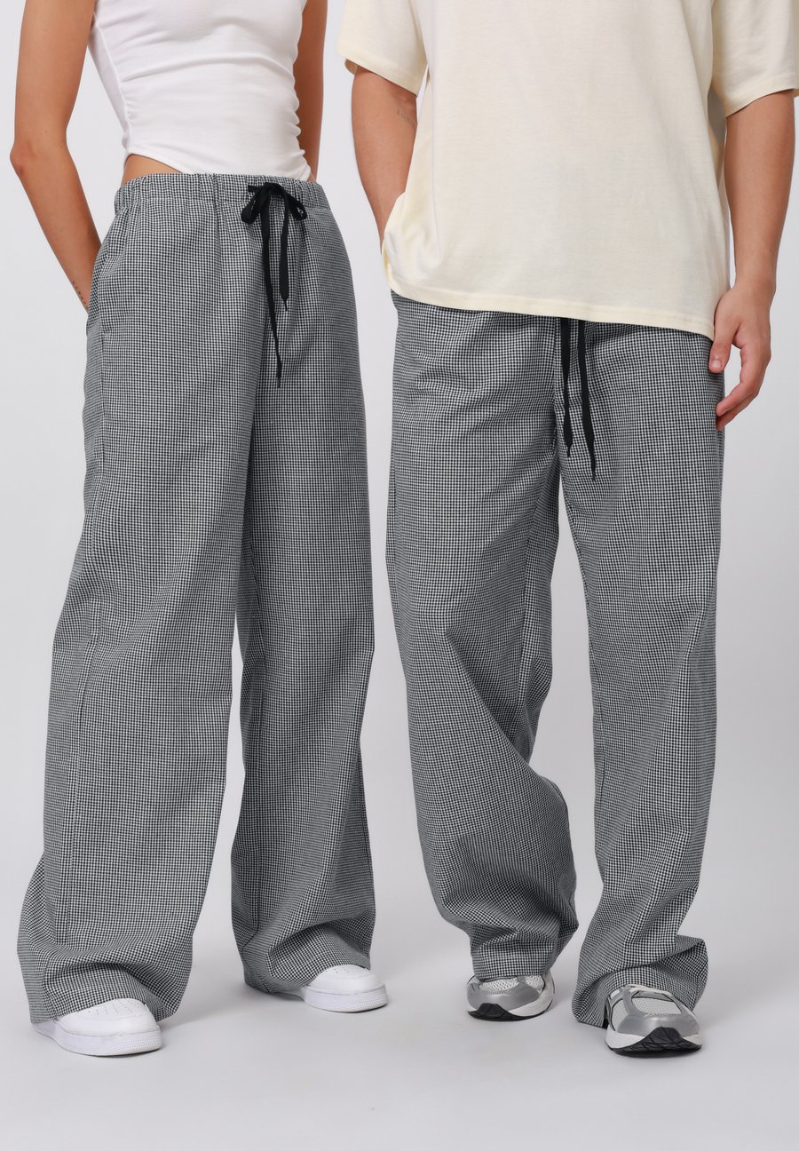 Брюки YOURTURN UNISEX, Black,Grey,White/Black
Брюки YOURTURN UNISEX, Black,Grey,White/Black