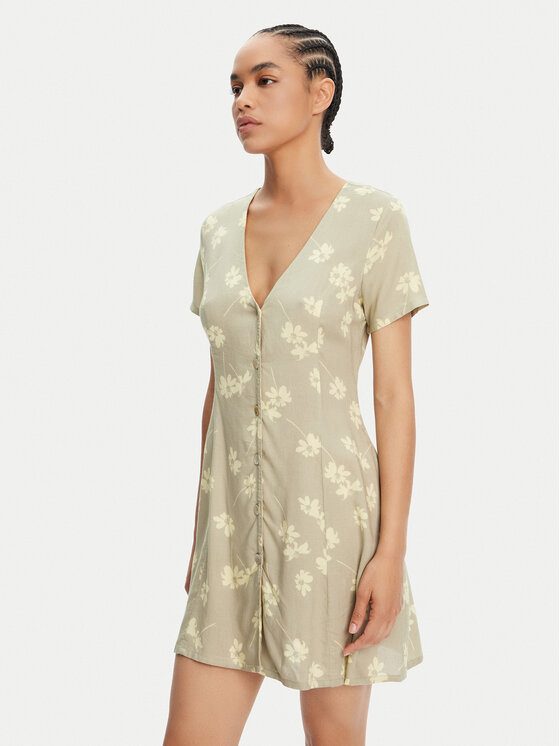 Летнее платье стандартный крой 2230088075845 Rvca, зеленый
Летнее платье стандартный крой 2230088075845 Rvca, зеленый