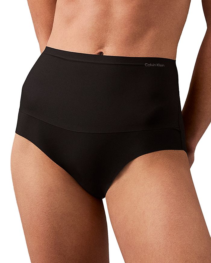 Корректирующие трусы Shapewear Brief Calvin Klein, черный
Корректирующие трусы Shapewear Brief Calvin Klein, черный