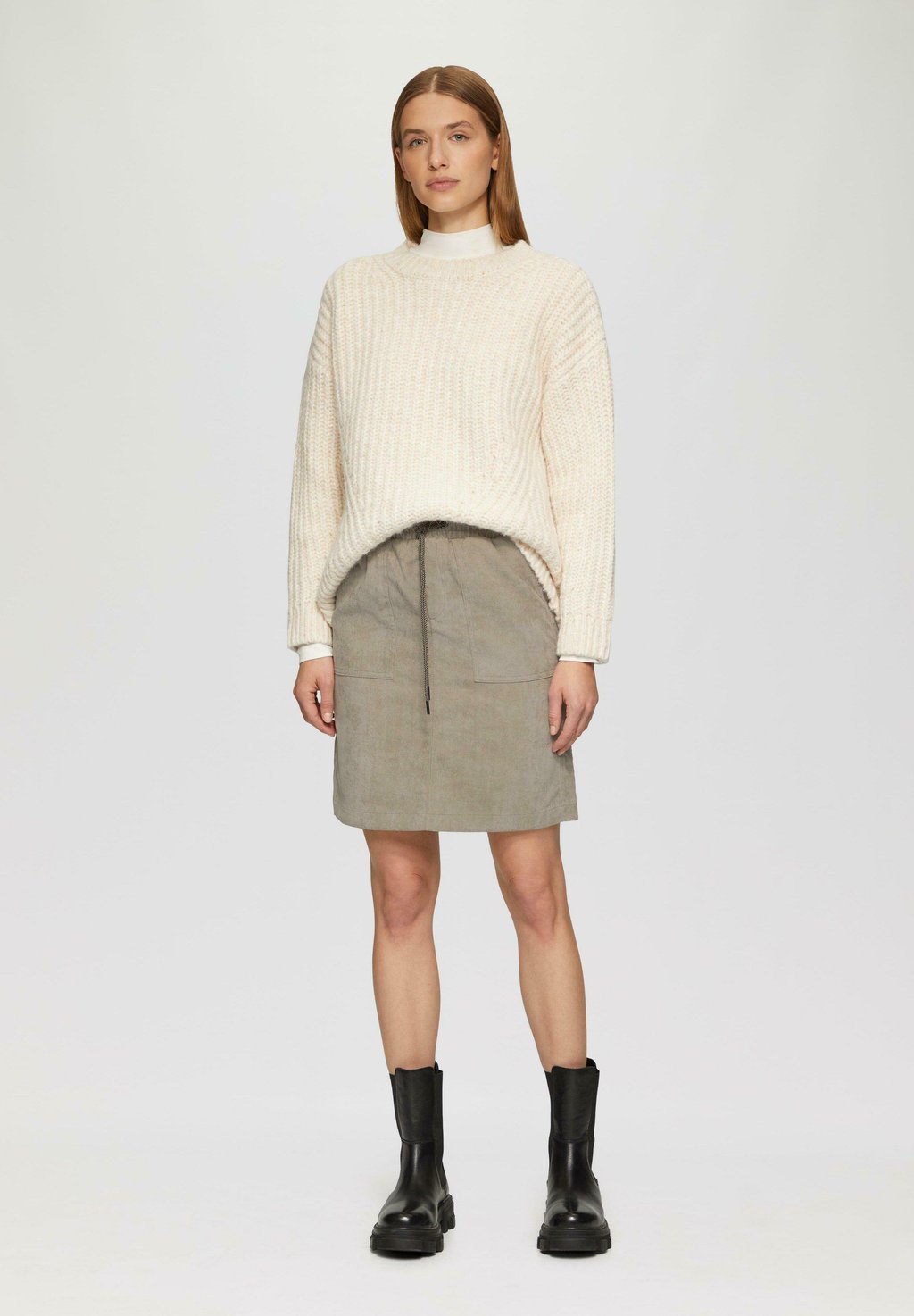 Мини-юбка MIT ELASTIKBUND UND TASCHEN s.Oliver, светло-коричневый
Мини-юбка MIT ELASTIKBUND UND TASCHEN s.Oliver, светло-коричневый