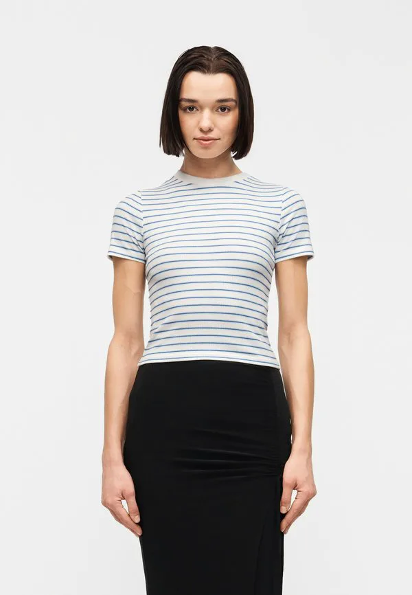 Футболка onllupe с коротким рукавом и полосатым принтом Only, Cloud Dancer/Blue, Синий, Футболка onllupe с коротким рукавом и полосатым принтом Only, Cloud Dancer/Blue
Футболка onllupe с коротким рукавом и полосатым принтом Only, Cloud Dancer/Blue, Синий, Футболка onllupe с коротким рукавом и полосатым принтом Only, Cloud Dancer/Blue