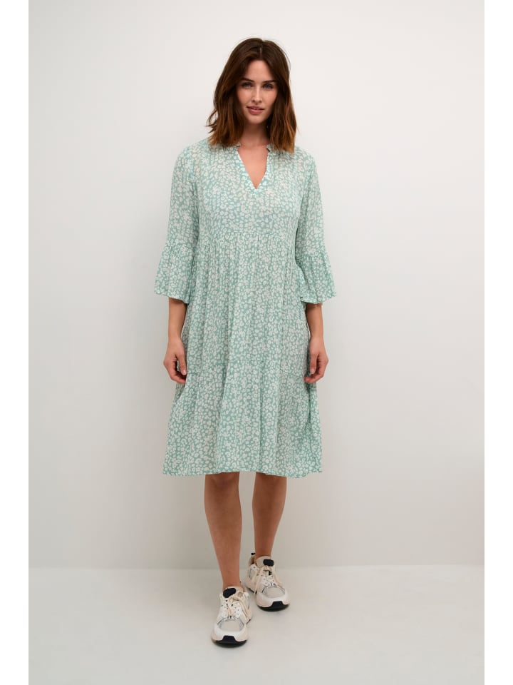 Платье KAhera A-образной формы в цвете Гранито-зеленый/Меловый цветок Kaffe
Платье KAhera A-образной формы в цвете Гранито-зеленый/Меловый цветок Kaffe