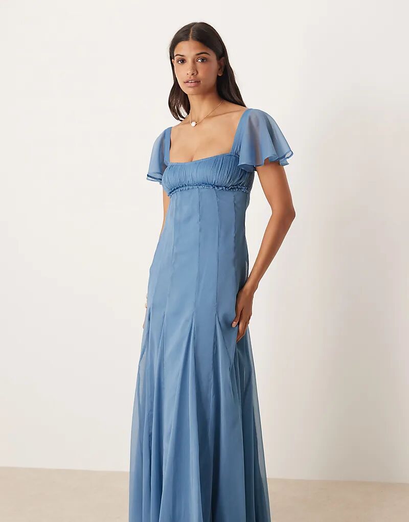 Платье мидакси ASOS DESIGN с присборенным бюстом, рукавами-крылышками и лифом-годе сланцево-синего цвета
Платье мидакси ASOS DESIGN с присборенным бюстом, рукавами-крылышками и лифом-годе сланцево-синего цвета