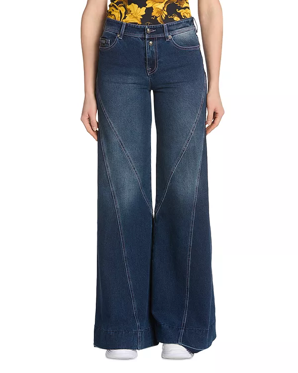 Широкие джинсы цвета индиго Versace Jeans Couture, синий
Широкие джинсы цвета индиго Versace Jeans Couture, синий
